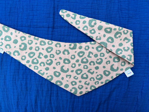 Animal print bandana image 1