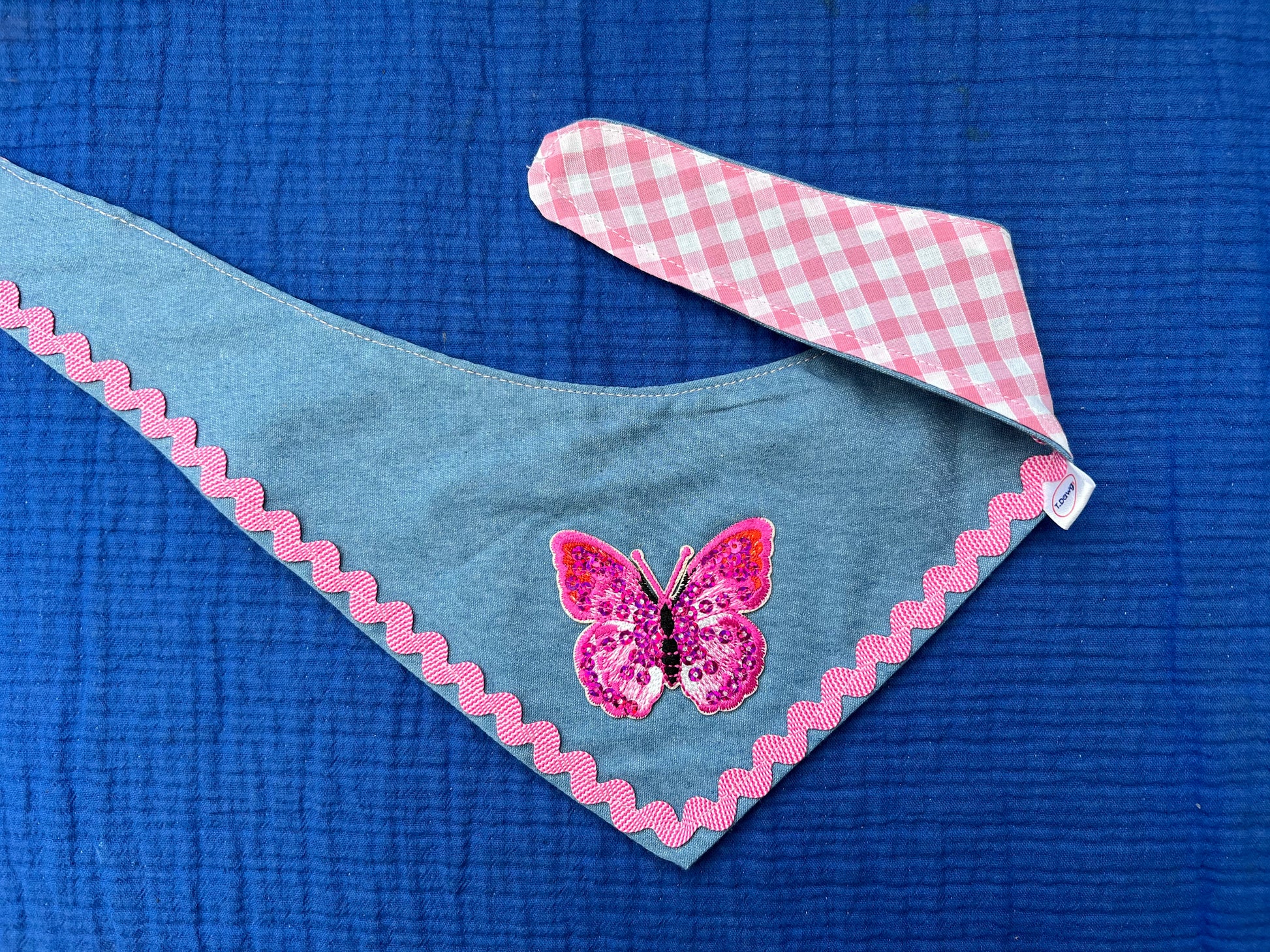 Reversible demin &  pink gingham bandana image 6
