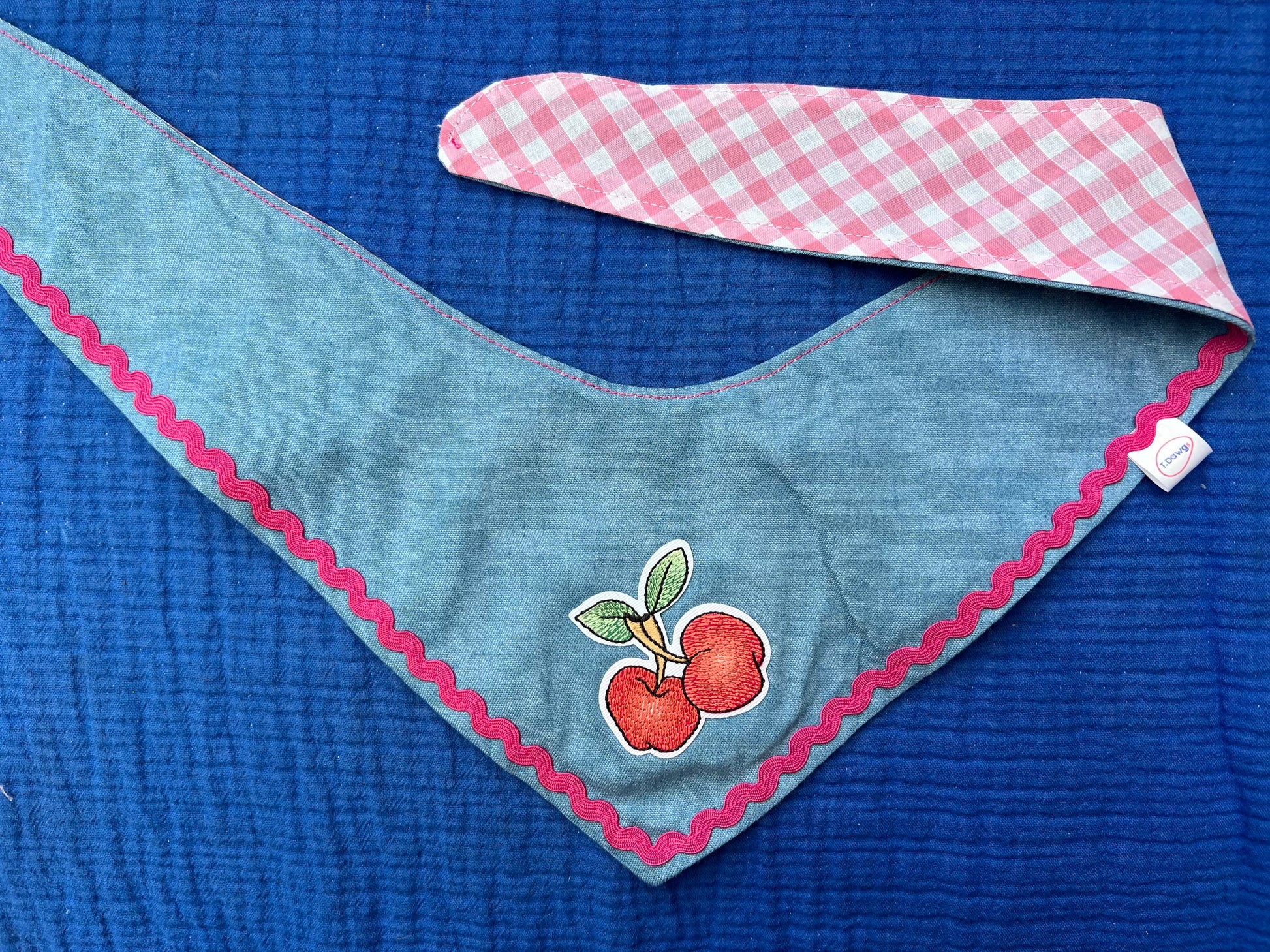 Reversible denim & pink gingham bandana image 3